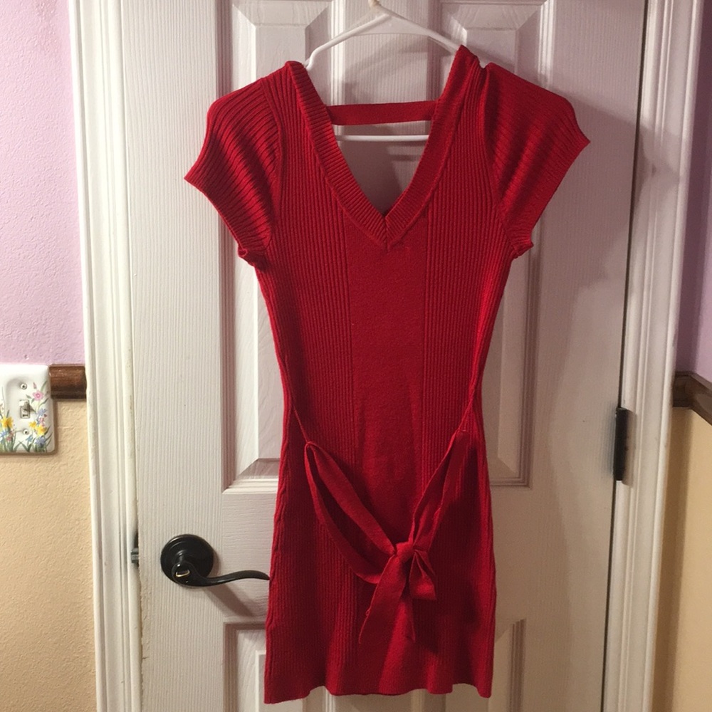 Dress - Picture 2 of 3